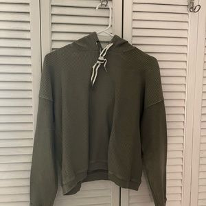 Aerie Green Cropped Sweatshirt With Hood